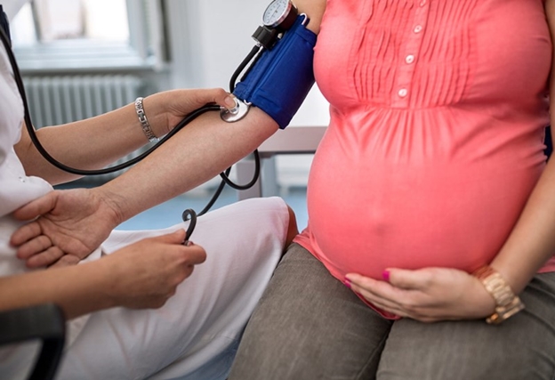 Vì sao phụ nữ bị tiền sản giật phải theo dõi phòng ngừa bệnh tim?